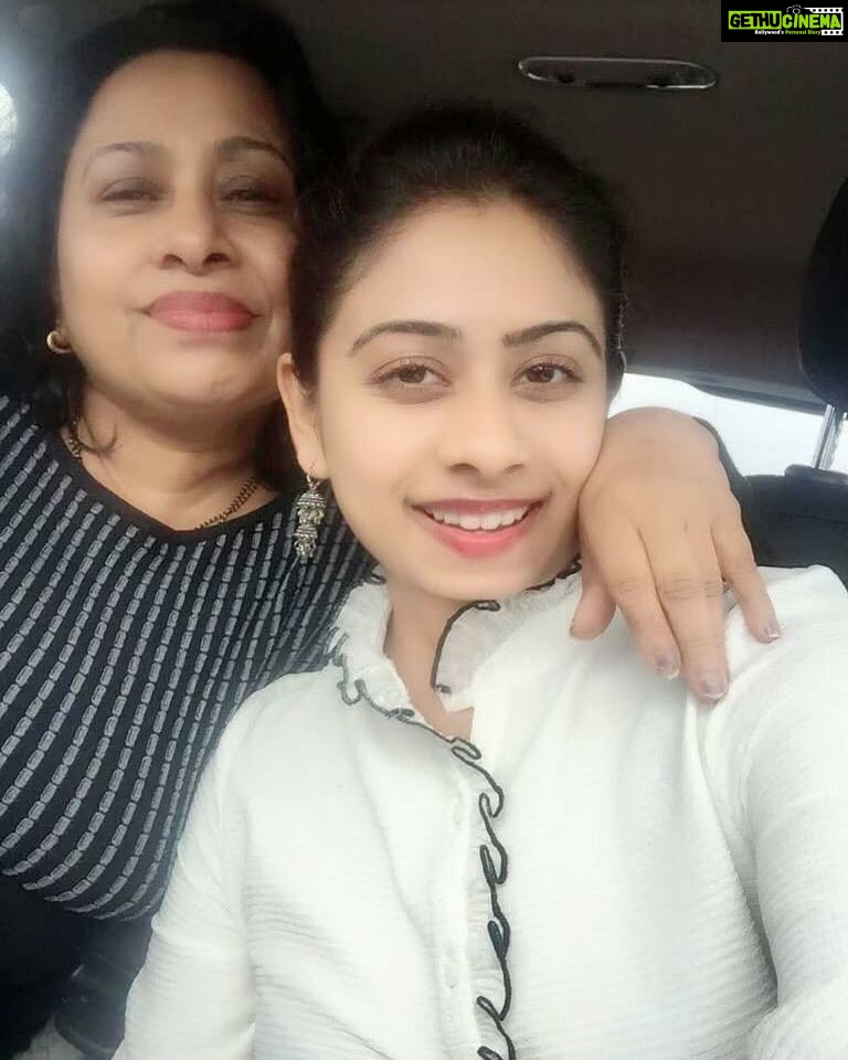Priyaa Lal Instagram - Happy Birthday to my first and forever love, my soul, my heart, my everything 🌈🌈❤❤😘😘🌈🌈🧿 Love you mummy ❤❤❤ #mumsbirthday #celebration #myforeverlove #birthdaygirl