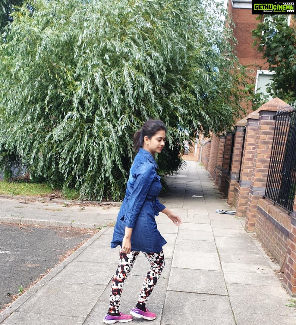 Priyaa Lal - 1.8K Likes - #goodmorning
#candid