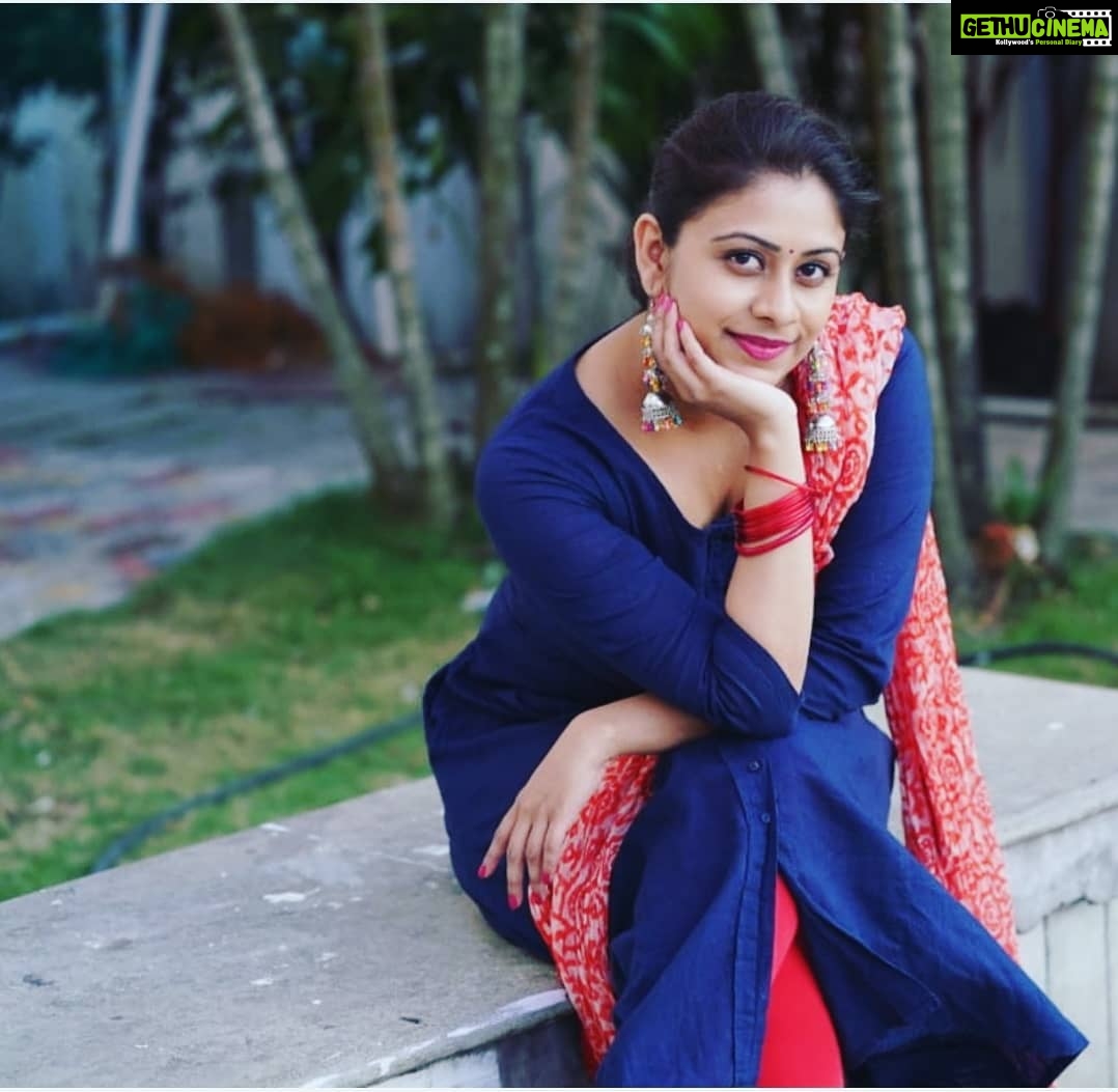 Priyaa Lal - 1.5K Likes - 💙❤