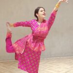 Priyaa Lal Instagram – Good morning 🪷

#goodmorning #dance #post #sunday