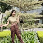 Priyaa Lal Instagram - 🤎🤍 #instagood #nature #goodvibes #positivevibes #insta #post #cute #photooftheday #thursday #happy #viral #instadaily #love #naturelovers