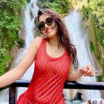 Priyanka KD Instagram - Yeeeeee full on masti …. #priyankakholgade #instagood #photography #mussoorie #uttarakhand #kemtyfall #masti #mastitime #hills #hillstation Kemty Water Fall