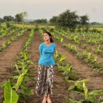 Priyanka KD Instagram - My farm 🥰…. #farmerlife #farmer #priyankakholgade #maharashtra #marathimulgi #maharashtrian #simple #simplicity #noattitude Maharashtra