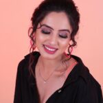 Priyanka KD Instagram - Be bold , be brave enough to be your true self……. #photo #photooftheday #pictures #photooftheday #instagram #instagood #instadaily #love #loveyourself #mumbai #bold #black #priyankakholgade #maharashtra