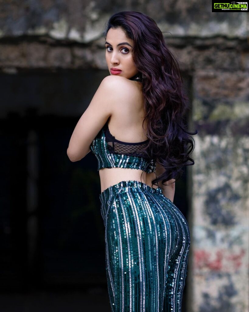 Priyanka KD Instagram - I don’t make mistakes, i make spicy delicious Costume: @kalimunclothing #priyankakholgade #photo #photooftheday #pictures #photography #love #mumbai #maharashtra