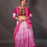 Priyanka KD Instagram – 💗💗💗💕💕…… 

#priyankakholgade #instagood #instadaily #photooftheday #photography #love #lifestyle #pink #mumbai #maharashtra #navratrilook #navratri