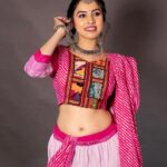 Priyanka KD Instagram – 💗💗💗💕💕…… 

#priyankakholgade #instagood #instadaily #photooftheday #photography #love #lifestyle #pink #mumbai #maharashtra #navratrilook #navratri