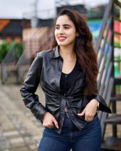 Priyanka KD Instagram - पहचान तो सबसे है मेरी पर भरोसा खुद पर 😉… 
📸 : @portraits_jdstudio 

#priyankakholgade #photo #photooftheday #photography #pictures #picoftheday #instagram #instagood #pose #attitude #attractive #action #love #life #mumbai #maharashtra