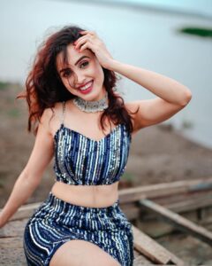 Priyanka KD Instagram - Don’t wish for it just work for it … 
Costume : @kalimunclothing 
Edit : @sarathkrishnanks 

#priyankakholgade #photography #photooftheday #pictures #love #lifestyle #happy #life #pose #mumbai #maharashtra
