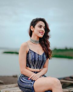 Priyanka KD Instagram - Don’t wish for it just work for it … Costume : @kalimunclothing Edit : @sarathkrishnanks #priyankakholgade #photography #photooftheday #pictures #love #lifestyle #happy #life #pose #mumbai #maharashtra Mumbai, Maharashtra