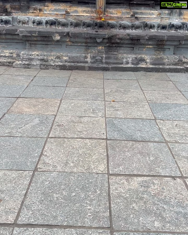 Priyanka KD Instagram - This is very old temple and powerful Temple. Sri Lakshmi Narsimha Swamy Temple is a 13th -century Hindu Temple dedicated to Lord Vishnu in Bhadravathi near by Antarvedi . #srilakshminarasimhaswamytemple #temple #hindu #peaceful #bhadravathi #karnataka #lordvishnu #priyankakholgade Sri Lakshmi Narsimha Swamy Temple, Mattapalli