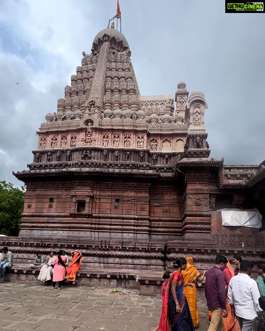 Priyanka KD Instagram - Har Har Mahadev 🙏🏻… #shrigrishneswarjyortilinga #harharmahadev #harharmahadevॐ #mahadev #priyankakholgade #maharashtra #aurangabad #mumbai Shri Grishneshwar - ग्रिशनेश्वर ज्योतिर्लिंग - Maharashtra