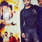 Priyanka KD Instagram - Story of love,Relation & Sacrifice … “Press conference for TASVEER ” !!full song coming this week !! TASVEER❤️ New song 🎵 WRITTEN & DIRECTED BY : @zuberkkhan ZUBER K KHAN Song : TASVEER 🌌💓 Singer : RASHID HUSSAIN @officialrashid_h Music: AFSHAL SADANI @affumusic Cast : ZUBER K KHAN @zuberkkhan , PRIYANKA KD @iam_priyanka_kd YOGESH PANDIT @pandityogesh62 Lyricist : NADYSTA and AFfuMusic Production : SAVITRI RAJA RAM PRODUCTION with ZAAR FILMS & Music @z.a.a.r_films Editor : SAIYAM GHAI @saiyam_ghai_ D.o.P : Ritesh @riteshcinematographer COLORIST: ANKIT DUBEY(ICG) @ankit0087 Costumes : SHARVIN & ARTI DUBEY Additional cast : SHAHZAD A. KHAN @casting.shahzad @dilkash.shaikh.39 DILKASH SHAIKH, NOOPUR SINGH @noopurssofficial_11 Casting : AFAQ & SHAHZAD @casting.shahzad Assistant Director : @_thelastprince . . . . @z.a.a.r_films @pandityogesh62 @casting.shahzad @noopurssofficial_11 @dilkash.shaikh.39 @ankit0087 @iam_priyanka_kd @affumusic @_thelastprince . “Another journey of Actor .director .producer “ . #zaarfilms #savitrirajatamproduction#newsong 🖇️💫 #eiduladha #producer #director #actor #releasingsoon #actorslife🎬 #directorslife🎥 #producerslife🎬🎥 #eat #sleep #shoot #workout #repeat #onemanarmy🔥 #roaring🦁 #entourage 🔥