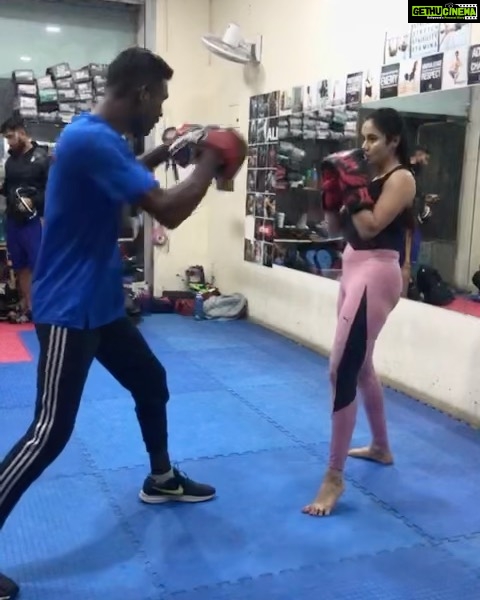 Priyanka KD Instagram - My fitness is my identity.. it’s not cup of tea ☕️ fitness is my happiness. Gym it’s easy but with gymnastics 🤸‍♀️ and kickboxing along side boxing 🥊 it’s not easy so don’t compare with me 😊 …. #priyankakholgade #fitness #gym #gymmotivation #fitness #fitnessmotivation #fitnessmodel #fit #healthyfood #life #love #instagood #instafashion #mumbai #mahadeva #marathigirl #girlpower #power #gymnastics #boxing #kickboxing #martialarts #nevergiveup #neverstop Mumbai, Maharashtra