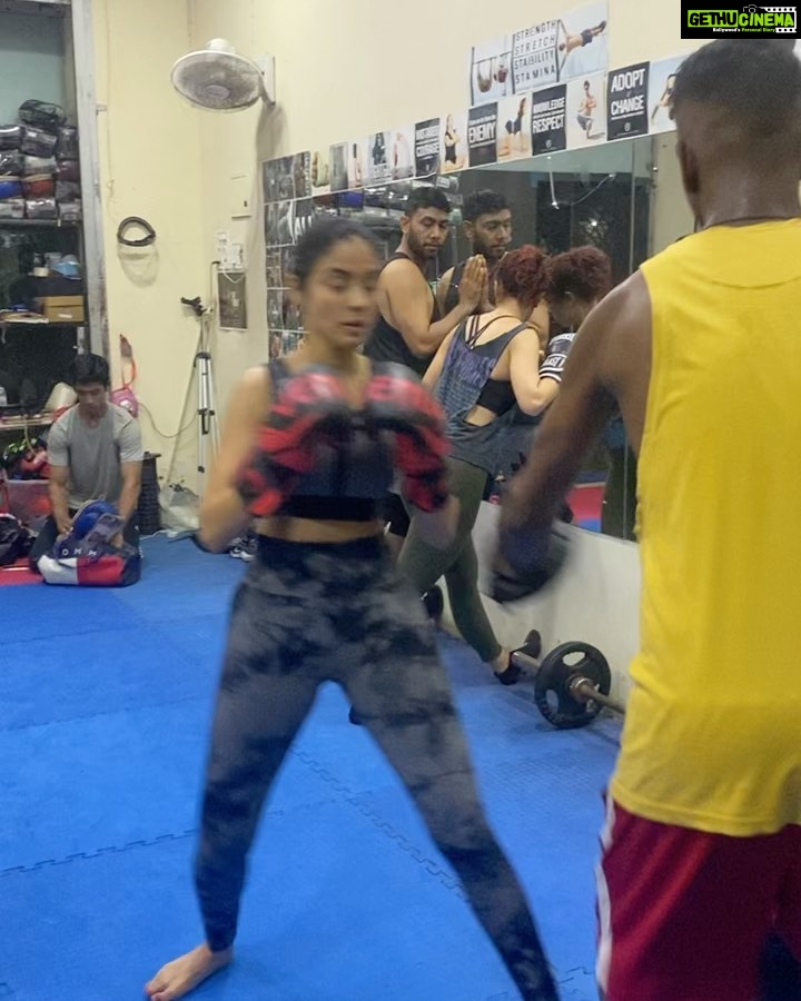 Priyanka KD Instagram - My fitness is my identity.. it’s not cup of tea ☕️ fitness is my happiness. Gym it’s easy but with gymnastics 🤸♀️ and kickboxing along side boxing 🥊 it’s not easy so don’t compare with me 😊 …. #priyankakholgade #fitness #gym #gymmotivation #fitness #fitnessmotivation #fitnessmodel #fit #healthyfood #life #love #instagood #instafashion #mumbai #mahadeva #marathigirl #girlpower #power #gymnastics #boxing #kickboxing #martialarts #nevergiveup #neverstop Mumbai, Maharashtra