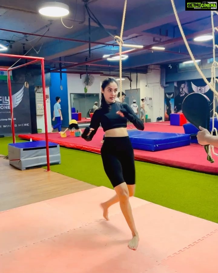 Priyanka KD Instagram - My fitness is my identity.. it’s not cup of tea ☕️ fitness is my happiness. Gym it’s easy but with gymnastics 🤸‍♀️ and kickboxing along side boxing 🥊 it’s not easy so don’t compare with me 😊 …. #priyankakholgade #fitness #gym #gymmotivation #fitness #fitnessmotivation #fitnessmodel #fit #healthyfood #life #love #instagood #instafashion #mumbai #mahadeva #marathigirl #girlpower #power #gymnastics #boxing #kickboxing #martialarts #nevergiveup #neverstop Mumbai, Maharashtra