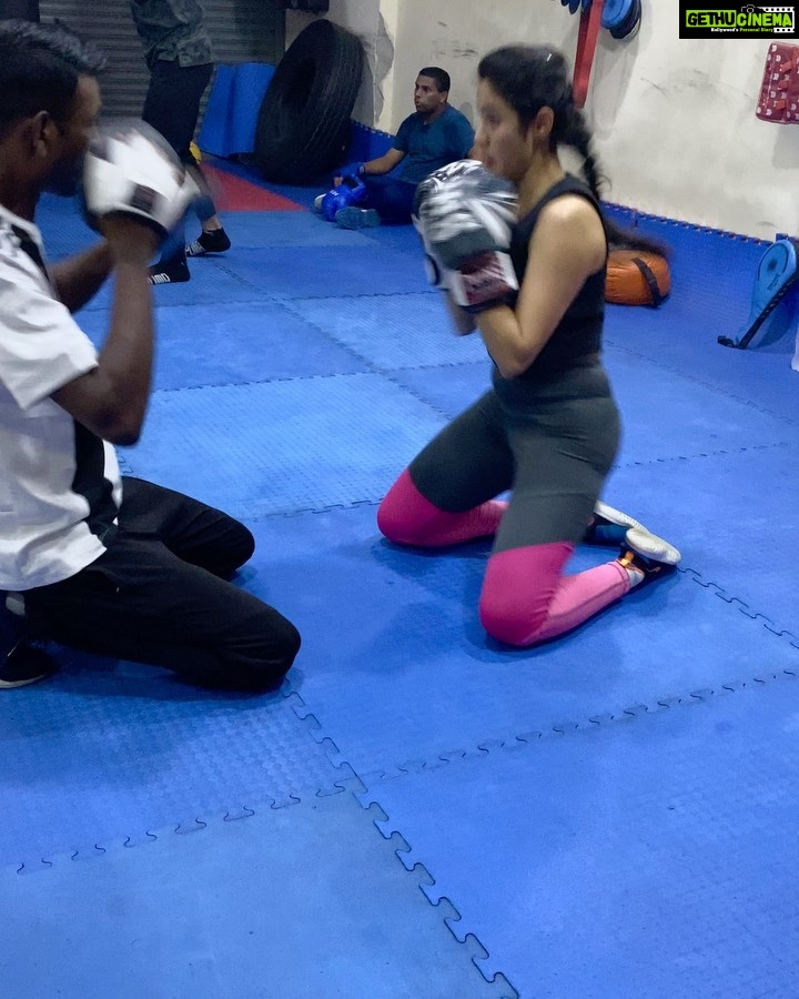 Priyanka KD Instagram - My fitness is my identity.. it’s not cup of tea ☕️ fitness is my happiness. Gym it’s easy but with gymnastics 🤸♀️ and kickboxing along side boxing 🥊 it’s not easy so don’t compare with me 😊 …. #priyankakholgade #fitness #gym #gymmotivation #fitness #fitnessmotivation #fitnessmodel #fit #healthyfood #life #love #instagood #instafashion #mumbai #mahadeva #marathigirl #girlpower #power #gymnastics #boxing #kickboxing #martialarts #nevergiveup #neverstop Mumbai, Maharashtra