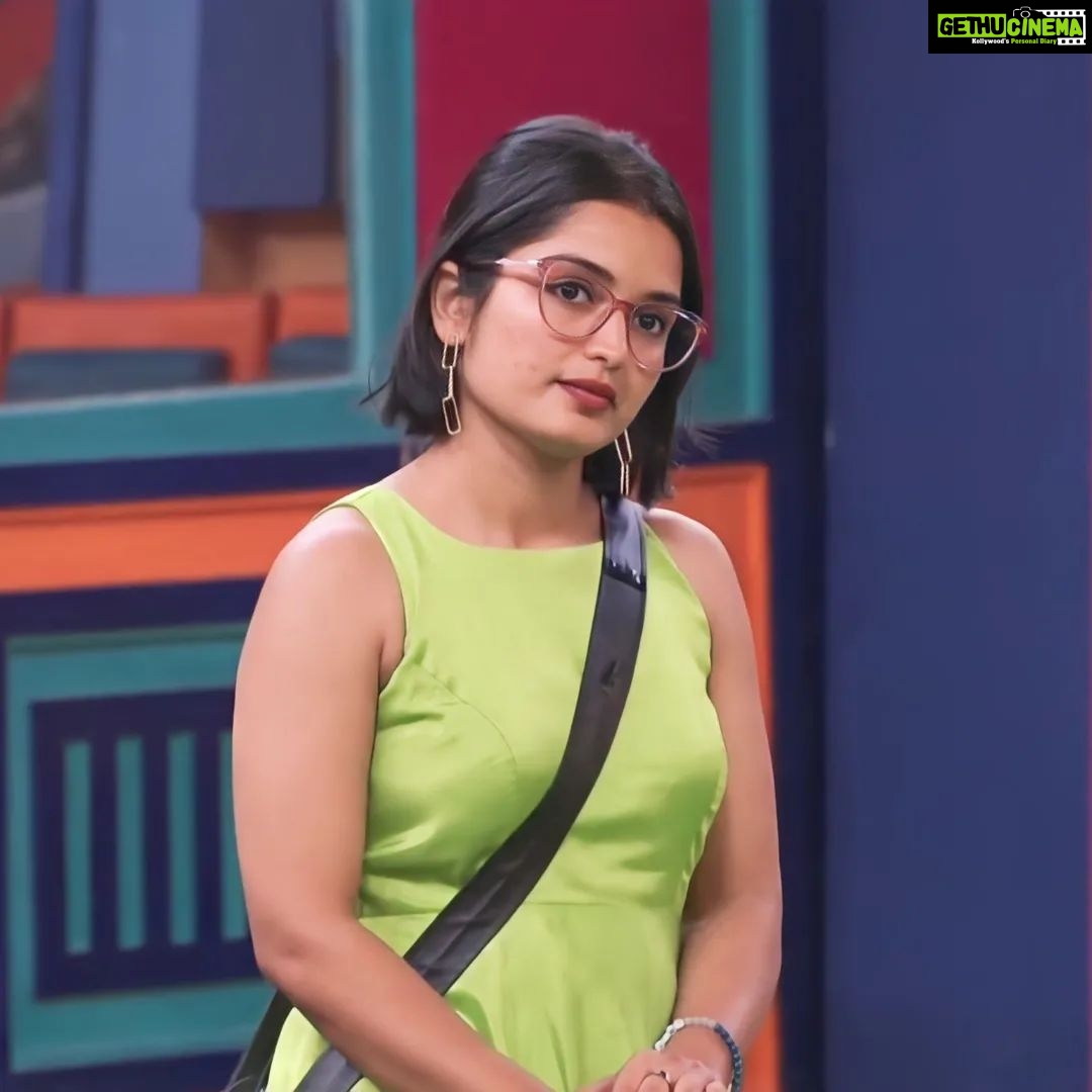 Priyanka M Jain Instagram - Hi guys! What's up?? #biggbossseason7 #biggbosstelugu #priyankajain #priyankabb7 #piyu #bb7 #starmaa #disneyplushotstar #BiggBossTelugu7 #priyankaonbbtelugu7 #BiggBossTelugu7 #biggboss7telugu