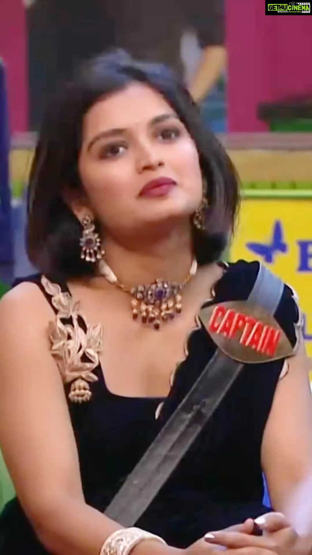 Priyanka M Jain Instagram - Outfit : @sreha_designer_studio jewellery: @alluringaccessories.a2 #biggbossseason7 #biggbosstelugu #priyankajain #priyankabb7 #piyu #bb7 #starmaa #disneyplushotstar #BiggBossTelugu7 #priyankaonbbtelugu7 #BiggBossTelugu7 #biggboss7telugu
