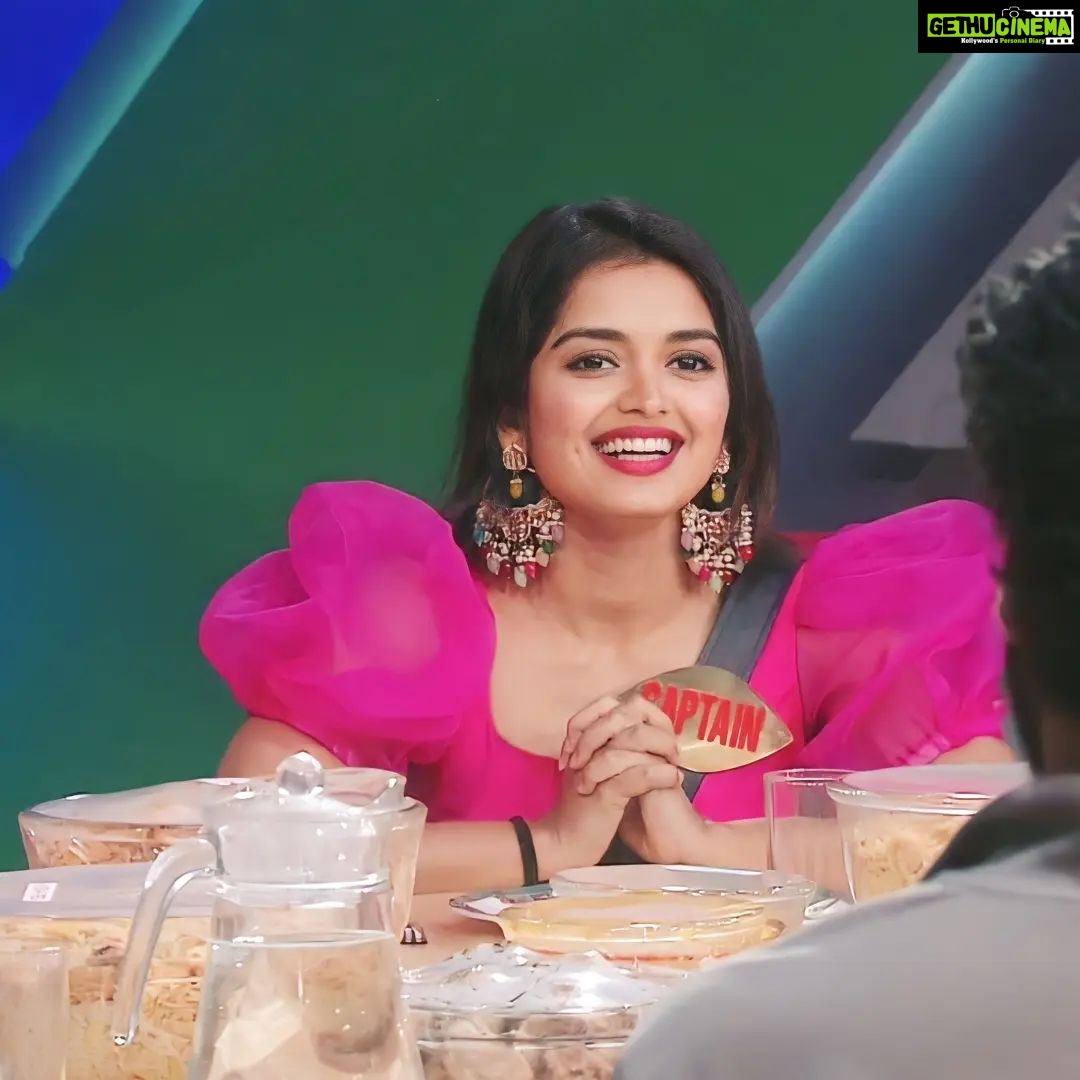 Priyanka M Jain Instagram - Pink love ♥ Outfit: @labelmacara Jewellery: @fashioncurvee #biggbossseason7 #biggbosstelugu #priyankajain #priyankabb7 #piyu #bb7 #starmaa #disneyplushotstar #BiggBossTelugu7 #priyankaonbbtelugu7 #BiggBossTelugu7 #biggboss7telugu