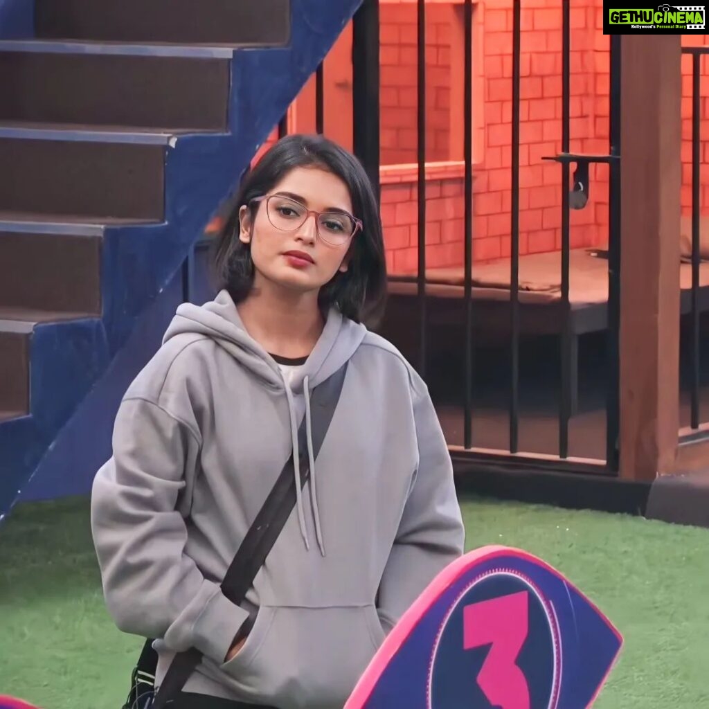 Priyanka M Jain Instagram - Please show your Love & Support to Priyanka Login to Disney + hotstar, Search for Bigg Boss Telugu 7 Cast 1 vote to Priyanka Jain and Also Give 1 missed call to 8886676907 (Free) #biggbossseason7 #biggbosstelugu #priyankajain #priyankabb7 #piyu #bb7 #starmaa #disneyplushotstar #BiggBossTelugu7 #priyankaonbbtelugu7 #BiggBossTelugu7 #biggboss7telugu