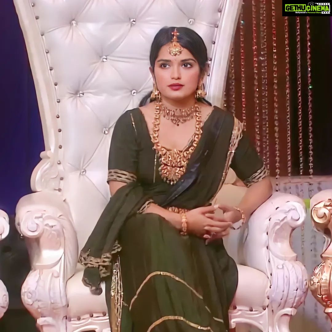 Priyanka M Jain Instagram - Rajamatha π Jewellery : @kasturisilverjewellery #biggbossseason7 #biggbosstelugu #priyankajain #priyankabb7 #piyu #bb7 #starmaa #disneyplushotstar #BiggBossTelugu7 #priyankaonbbtelugu7 #BiggBossTelugu7 #biggboss7telugu