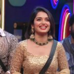 Priyanka M Jain Instagram – Dream it.  Believe it.  Achieve it. 

Outfit by : @fleecee_couture
Jewellery : @fashioncurvee
Blouse : @the_house_of_hues

#biggbossseason7 #biggbosstelugu #priyankajain #priyankabb7 #piyu #bb7 #starmaa #disneyplushotstar #BiggBossTelugu7 #priyankaonbbtelugu7 #BiggBossTelugu7 #biggboss7telugu