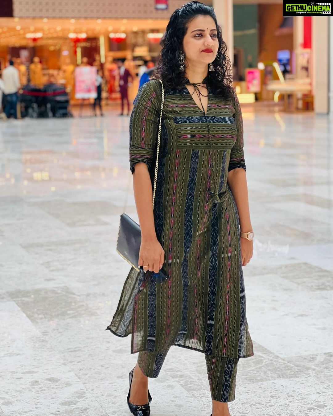 Priyanka Nair Instagram - Look for the magic in every moment.♥️ #priyankanair #mondayvibe #instaday #instagram
