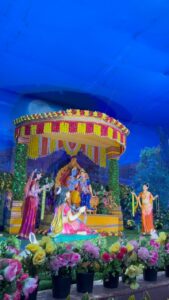 Priyanka Pandit Instagram - अपनी ठकुरानीं श्री राधिका रानी 💖🦚😊
.
.
.
.
#radharani #radha #radhakrishn #radhe #radhekrishna #radheradhe #radheshyam #krishna #krishnaquotes #krishnaconsciousness #vrindavan #premmandir #viralreels #reels