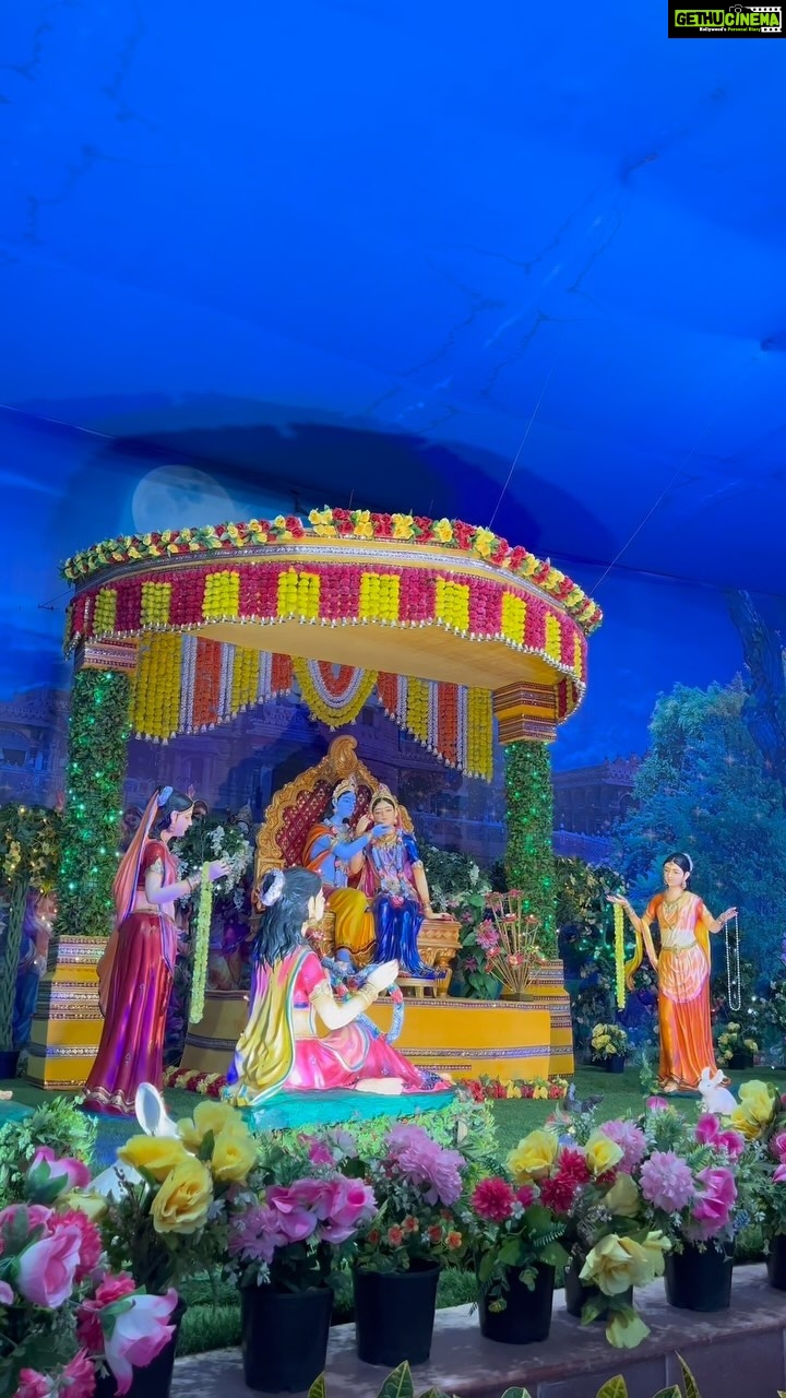 Priyanka Pandit - 5.8K Likes - अपनी ठकुरानीं श्री राधिका रानी 💖🦚😊
.
.
.
.
#radharani #radha #radhakrishn #radhe #radhekrishna #radheradhe #radheshyam #krishna #krishnaquotes #krishnaconsciousness #vrindavan #premmandir #viralreels #reels