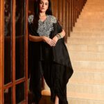Priyanka Sarkar Instagram - For @t2telegraph @priyankaroy.11 @pabsclick @stylebysumit @makeupbybithikabenia @moumitasani #throwback