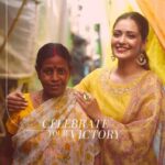 Priyanka Sarkar Instagram - Uncover real stories of real people this Pujo. Wander into the lanes of Kumortuli, with me and @wforwoman, on a mission to find an eco-friendly idol and meet Mala di. From not being allowed to enter her father’s studio to carving idols, Mala Pal is the woman behind world-famous Durga Maa idols. Decades ago, when her father passed away, she began sculpting idols. She has now been running this studio, all by herself, for the past three decades, in a profession that is still male dominated. This Durga Puja, lets celebrate her victory and welcome millions who inspire from her. #Wforwoman #Pujo #Durgapuja #Festivals