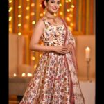 Priyanka Sarkar Instagram - @qwomanindia @somnath_roy_photography @fashiondoctor_official @makeupbysumanganguly @moumitasani
