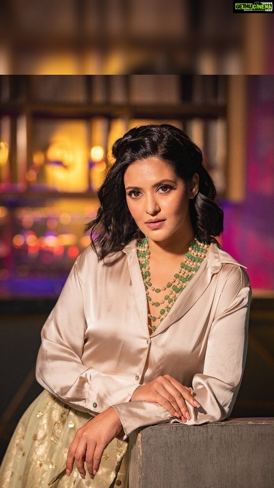 Priyanka Sarkar Instagram - পুজোর সাজে প্রিয়াঙ্কা সরকার #ফ্যাশন আজকাল #আজকাল পুজোবার্ষিকী #aajkaal #pujobarshiki2023 . . . Ft @priyankasarkarz Styling @fashiondoctor_official Makeup and hair @makeup_abhijithchanda Camera @sayantan_dutta_photography Location @nxhotelkol Concept @sahasyamasri Coordination @ghosh.angana.ag #fashion #fashionphotoshoot #model# actress #kolkata #pujo #ethnic #indowestern #reels #instareels #fashionista #fashionphotography