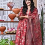 Priyanka Sarkar Instagram - Wearing @qwomanindia Clicked by @somnath_roy_photography Styling @fashiondoctor_official Nakeup @makeupbysumanganguly Hair @moumitasani