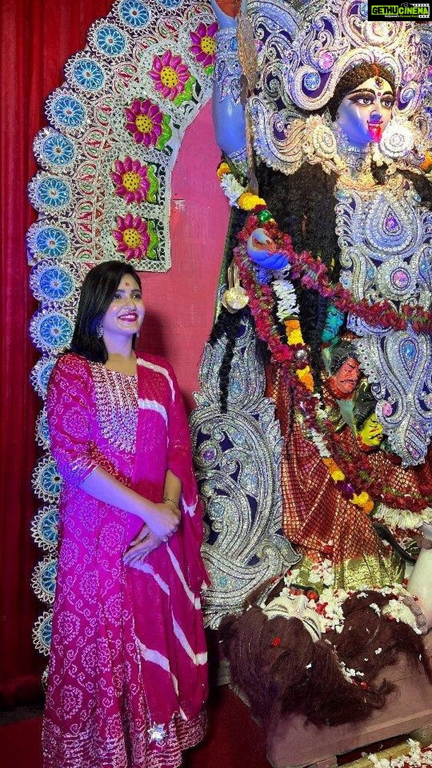 Priyanka Sarkar Instagram - The beginning of the festival of lights...✨ #Diwali2023