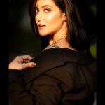 Priyanka Sarkar Instagram - #EventReady ... For #Kurban trailer launch yesterday... Styling @fashiondoctor_official Makeup @sumanganguly2022 Photography @imsayandey