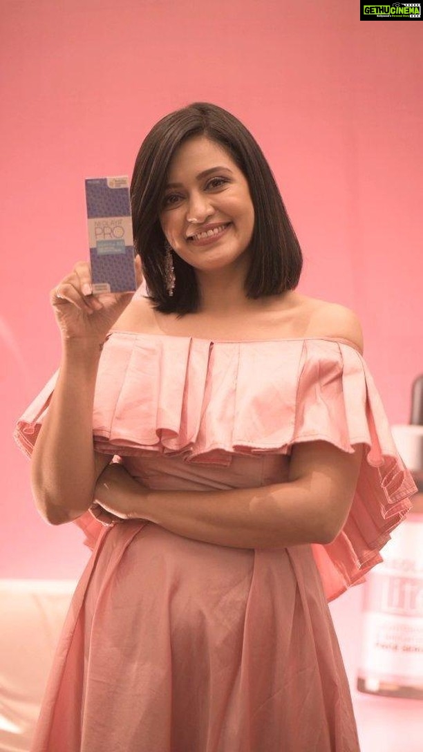 Priyanka Sarkar Instagram - #TheLiteQueen & Kings, Lunch with @neolayr team and the grand launch of the new product Eterna AD UnderEye Cream... #WonderfulDaySpent with amazing people... @neolayrpro