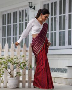 Priyanka Sarkar Instagram - ❤️🤍❤️🤍❤️ ...

@priyagopalbishoyiofficial 

@sanjibghoshphotography 

@fashiondoctor_official 

@makeupbysumanganguly 
@moumitasani