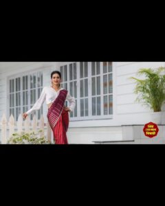 Priyanka Sarkar Instagram - ❤️🤍❤️🤍❤️ ...

@priyagopalbishoyiofficial 

@sanjibghoshphotography 

@fashiondoctor_official 

@makeupbysumanganguly 
@moumitasani