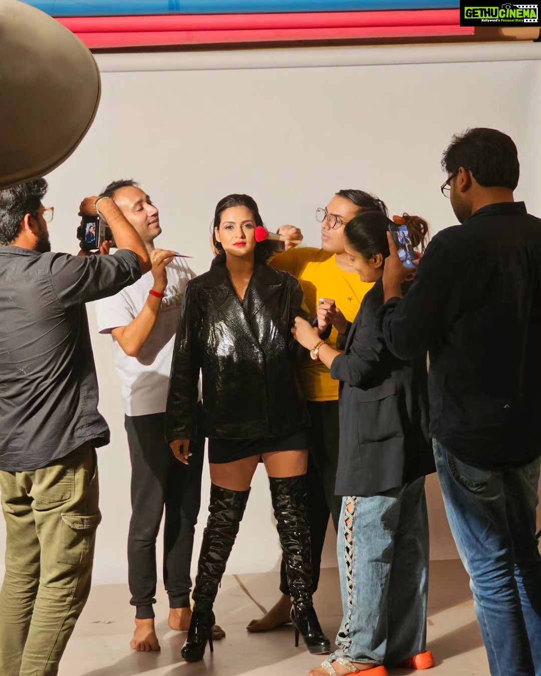 Priyanka Sarkar Instagram - #BehindTheScenes ...