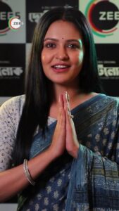 Priyanka Sarkar Instagram - সমাজের সাদা কালোর মধ্যে যে ধূসর দিকগুলো আছে, তারই গল্প বলতে এসে গেছে 