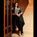 Priyanka Sarkar Instagram - For @t2telegraph @priyankaroy.11 @pabsclick @stylebysumit @makeupbybithikabenia @moumitasani #throwback