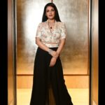 Priyanka Sarkar Instagram - For @t2telegraph @priyankaroy.11 @pabsclick @stylebysumit @makeupbybithikabenia @moumitasani #throwback ...