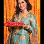 Priyanka Sarkar Instagram - Wearing @qwomanindia Clicked by @somnath_roy_photography Styling @fashiondoctor_official Makeup @makeupbysumanganguly
