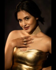 Priyanka Sarkar Instagram - ✨️✨️✨️ ... @imsayandey @stylebytanvi @makeupbysumanganguly @bhaskar5100 @abhireporting