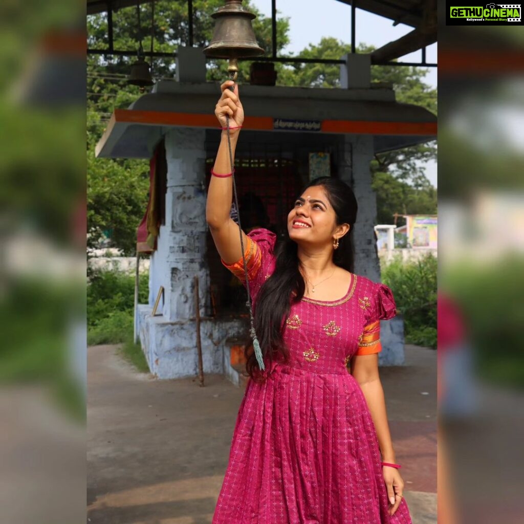 Priyankha Masthani Instagram - Thanks for the pretty outfit:- @atc.garments #priyankhamasthani #priyankha #villagegirl #salemponnu #masthani #priyanka #mastani