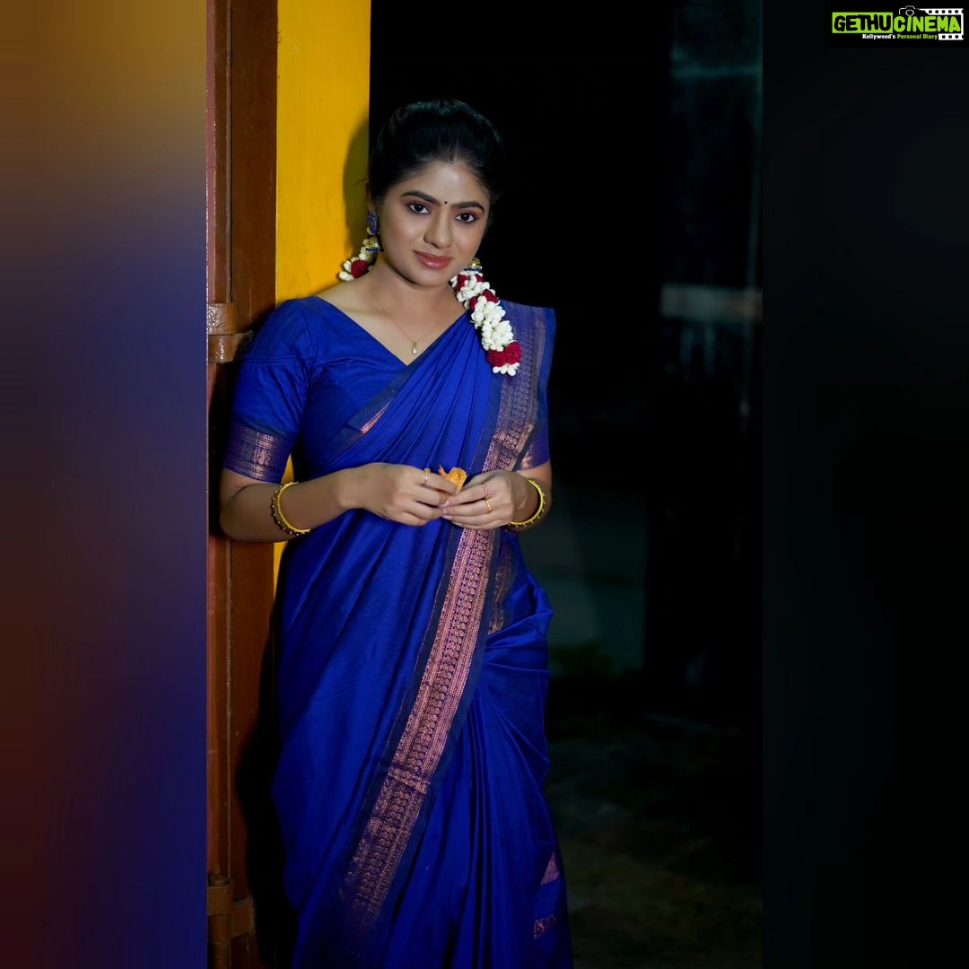Priyankha Masthani Instagram - 🤍🤍🤍 Saree:- @kaithari_nesavu_sarees Pc:- @ajay_clickers___photography_ Bangles:- @sdk_bangles Omalur, Salem district.