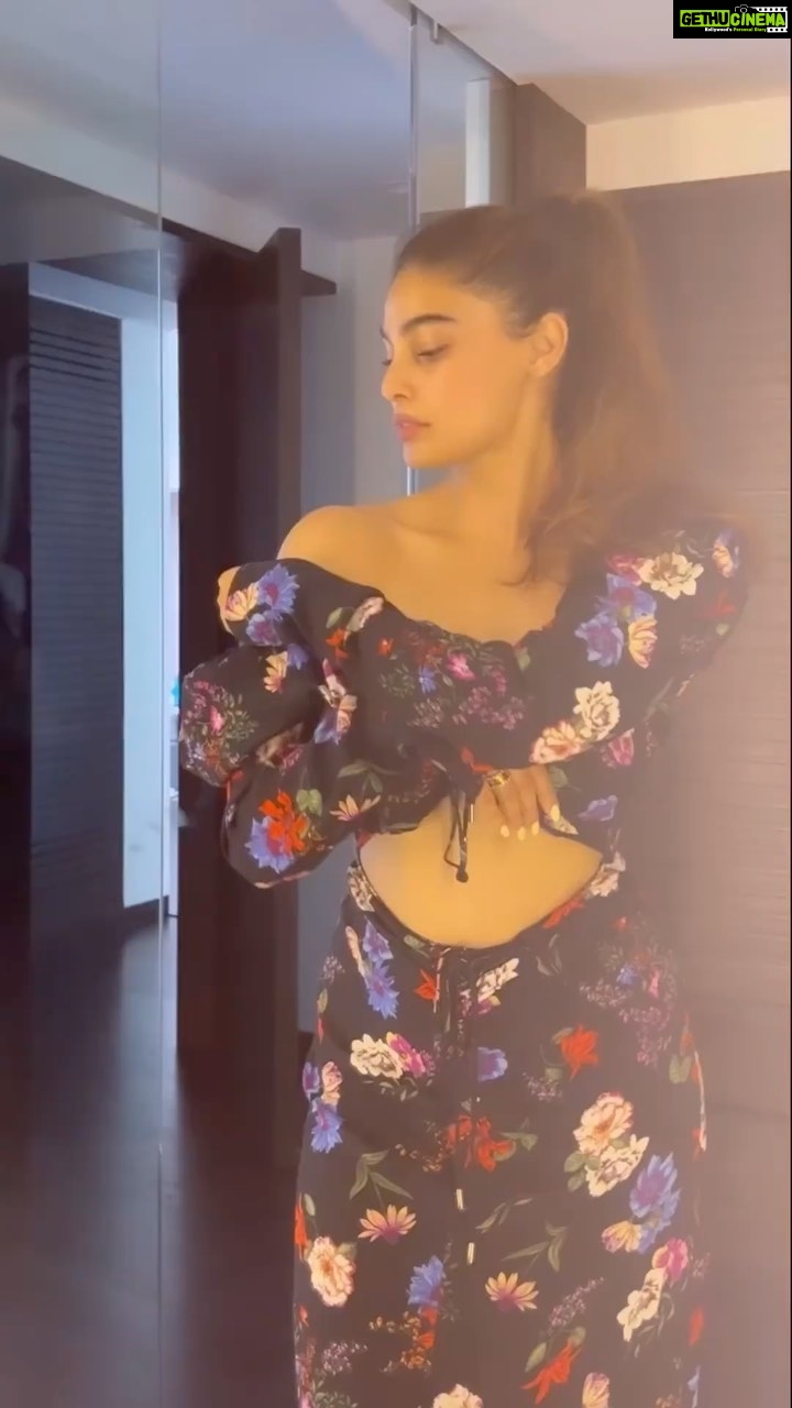 Puja Gupta Instagram - You do you , I”ll do better 💅 Mumbai, Maharashtra