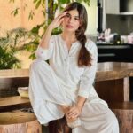 Puja Gupta Instagram - Tu apni ek alag pehchan bana Bheed mein chalne ke liyien log hai na … Mumbai, Maharashtra
